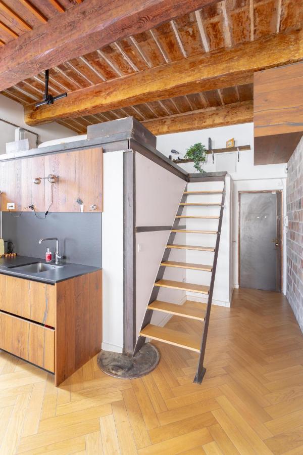 Sunny Stylish Spacious Loft In Old-Port Marseille Eksteriør bilde